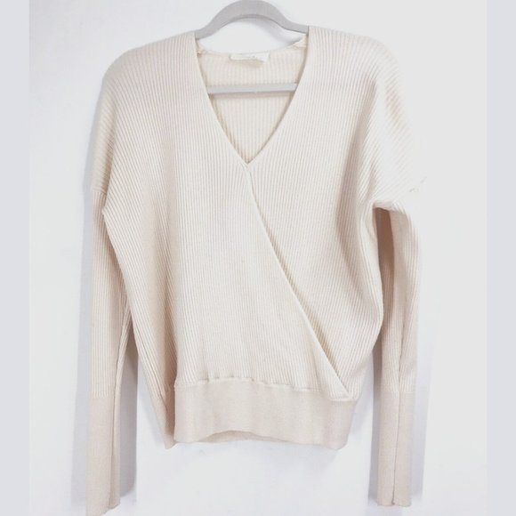 Elodie from Nordstrom Rack Ivory Sweater, Size L - Picture 4 of 11